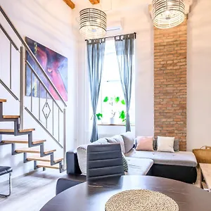 The Comfortable Loft Apartment Laibach